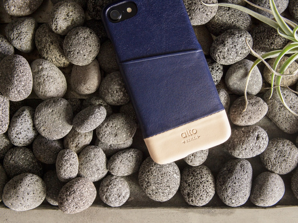 alto iPhone 7  4.7吋 真皮手機殼背蓋，Metro - 海軍藍/本色 保護套 Leather Case 第7張的照片