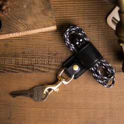 alto 本革 Keychain Stand – カラス黒 2枚目の画像