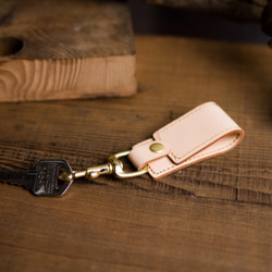 alto 多功能皮革鑰匙圈 Keychain Stand - 皮革本色 捲線器、立架 第3張的照片