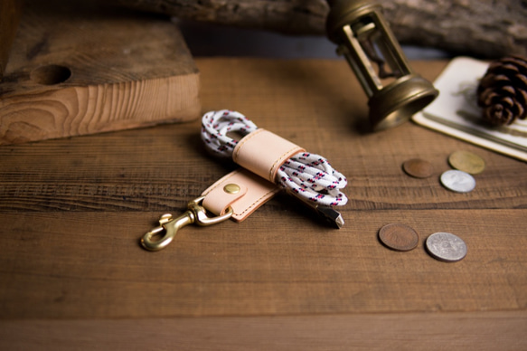 alto 多功能皮革鑰匙圈 Keychain Stand - 皮革本色 捲線器、立架 第4張的照片
