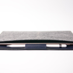 alto iPad Pro 9.7” / iPad Air 革製 Sleeve – 紺色 / 灰色 9枚目の画像