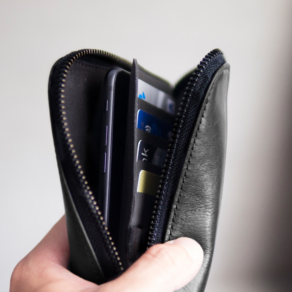 Travel Phone Wallet 革製携帯ケース – カラス黒 10枚目の画像