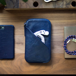 alto 皮革手機收納包 - 海軍藍 皮革保護套 護照夾 手拿包 第7張的照片