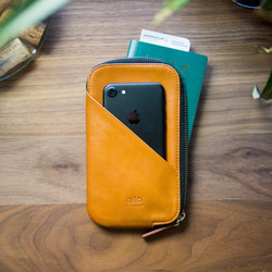 alto 皮革手機收納包 - 焦糖棕 皮革保護套 護照夾 手拿包 第7張的照片