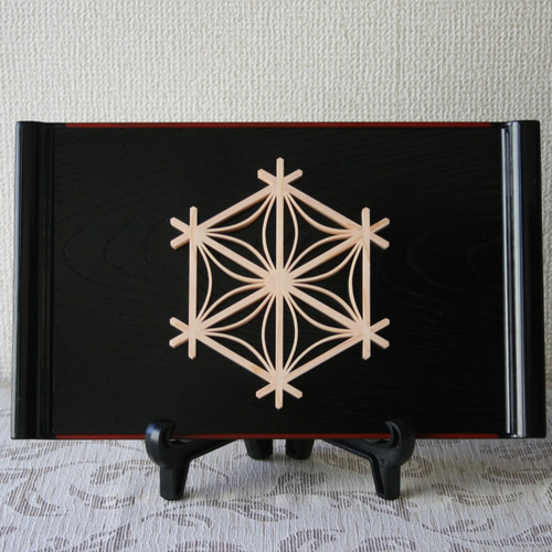 組子細工 置き飾り 組子黒朱角盆飾り【二重菱に麻の葉】 お正月
