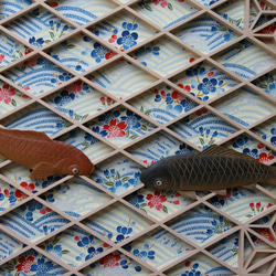 組子アートパネル 【彫刻入り　クラシカル　鯉】 和風インテリアパネル 4枚目の画像