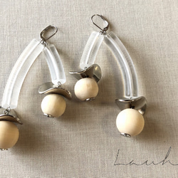 268.wood cherry curve earrings 1枚目の画像