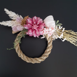 紫のダリアと千日紅のしめ縄リース しめ縄・しめ飾り chii 通販