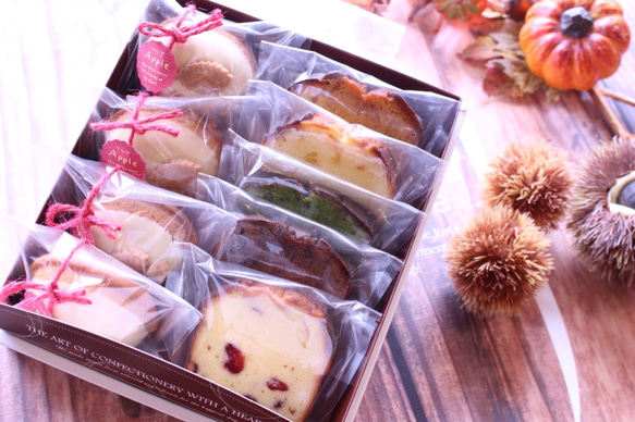 ☆季節限定販売☆キャラメルりんごケーキとパウンドケーキのセット 1枚目の画像