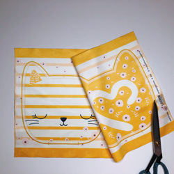 【LDOHM  Anemone Cat Pillow】Original Printing & Pattern 5枚目の画像