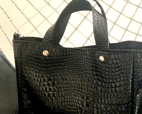 【ダークチェック柄★】クールに！LouisVuittonショルダーバッグ プレートドロストショルダーバッグ（ショルダーバッグ） | tk