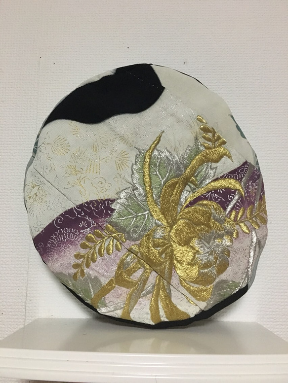 和心。世界に一つだけ♡素敵な日本の刺繍、和柄、色彩。黒無地とのリバーシブルベレー帽。ブラック 3枚目の画像