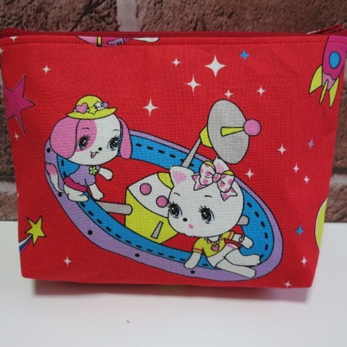 レトロアニマル柄のポーチ （ハニーチューン・宇宙柄） ポーチ tomo