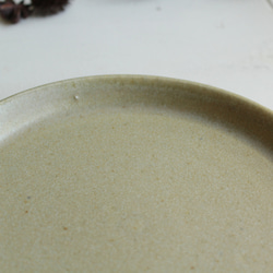 NEW! 台形　プレート皿　マットな黄茶系　梅幸茶色　陶器　ケーキ皿 5枚目の画像
