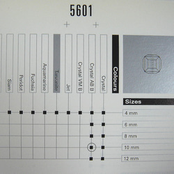 スワロフスキーNo.5601 クリスタルAB　10㎜ ヴィンテージビーズ 3枚目の画像