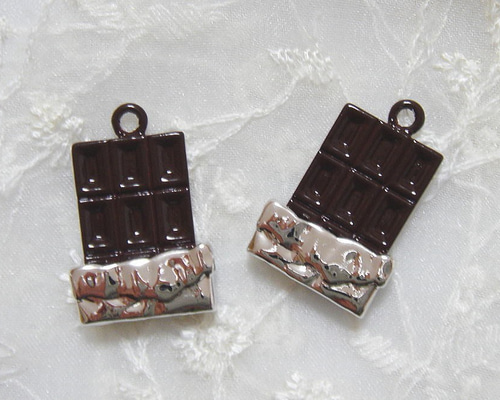 リアルなチョコのチャーム＊2個セット チャーム Jupiter＊アクセサリー