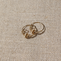 【受注製作】金のしずくのポン・ニンカリ（アイヌの耳飾り・ピアス）k14gf 1枚目の画像