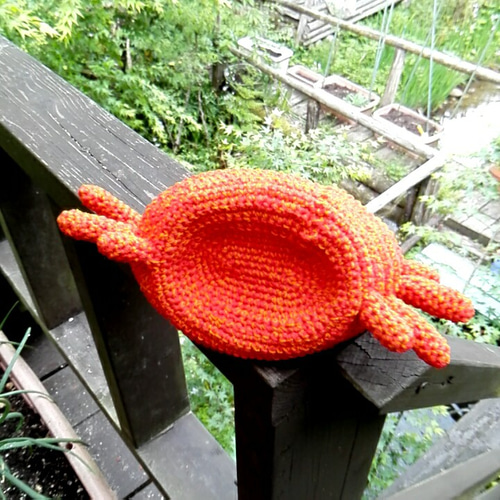 編みぐるみがま口 あみぐるみっぽい？カニさん がま口 大きめサイズ【かぎ針編G014