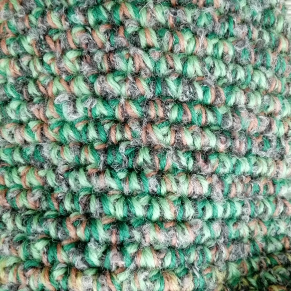 【おうち時間に】あったかルームシューズ(緑色系)【手編み一点物】 5枚目の画像