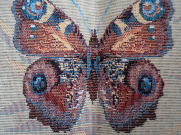 SALE! ヨーロッパ生地ゴブラン織り プチゴブラン　蝶々1 2枚目の画像