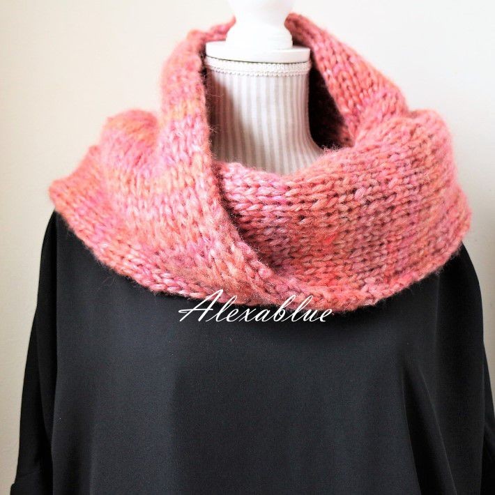 イタリア製 ゆったりピーチニットスヌード