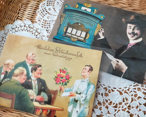 ドイツ製ポストカード【Germay】2枚セット（紳士の集い／紳士と郵便