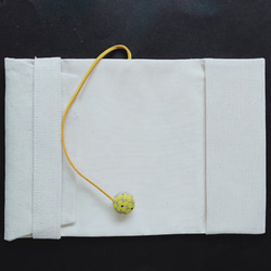 刺繍の布のブックカバー（ひまわり） 3枚目の画像