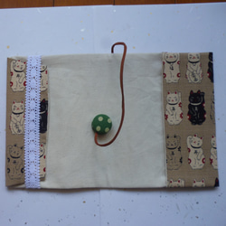布のブックカバー（招き猫） 2枚目の画像