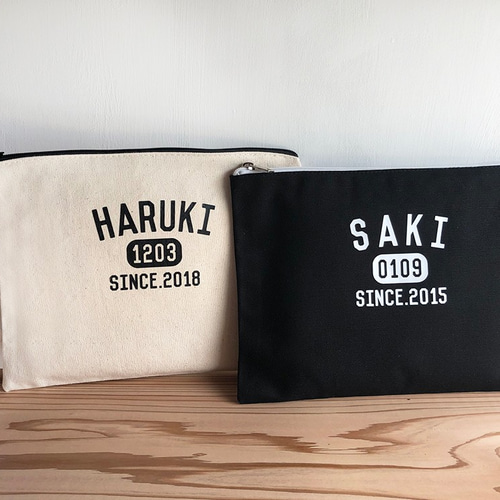 ブラックキャンバスロゴポーチ GUCCI グッチ アクセサリーポーチ