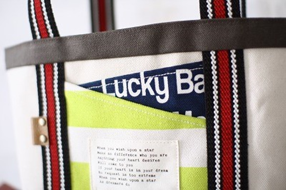 飾りポケットが可愛い、しっかり８号帆布のトートバッグ【M】 2枚目の画像