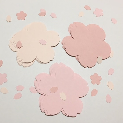 ♡♡♡flower♡♡♡様ご確認用ページ！ ①『6cm』桜の花びら メッセージカード・コメントカード