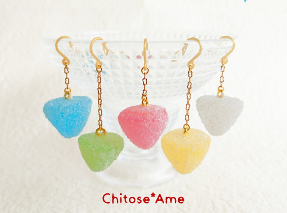 57☆ ハンドメイド ピアス イヤリング ゆらゆら 風鈴 りんご