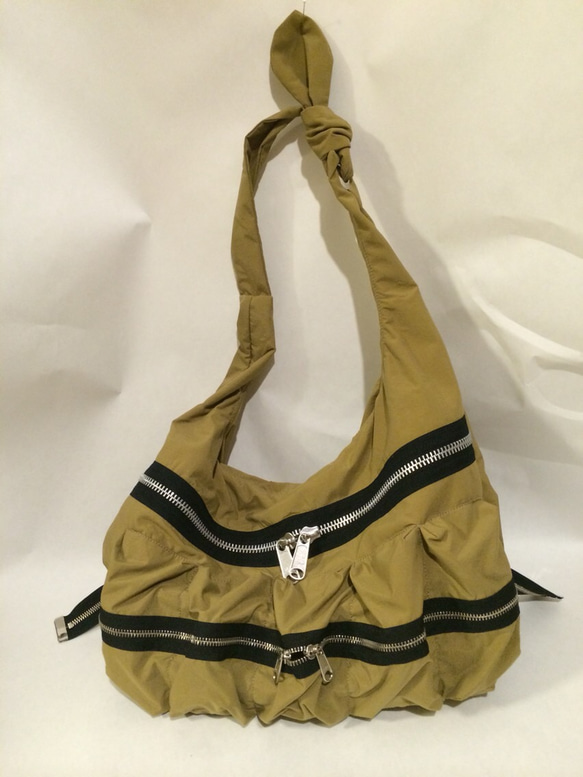 PPPショルダー BAG ＢＥ 2枚目の画像