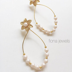 2way matte gold flower hoops 2枚目の画像