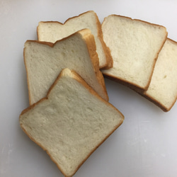 国産小麦100%　こだわり食パン、胡桃食パンのセット1本（2斤）＋1本（2斤） クール便 2枚目の画像