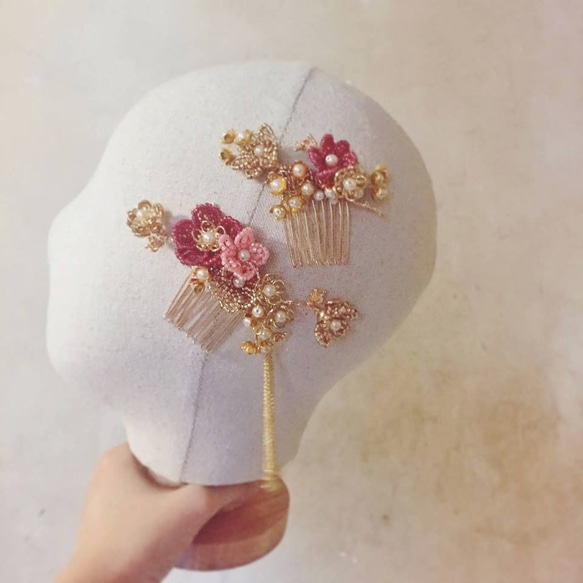 Handmade Beads Bridal Headpiece 華麗新娘中式頭飾 - 串珠花型款 (一套2件) 第1張的照片