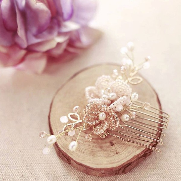 Light Pink Flower x Crystal Bridal Headpiece 新娘頭飾 - 粉色串珠花型頭飾 第3張的照片