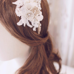 Vintage Lace x Beads Flower bridal hairband 復古蕾絲串珠花型頭飾 第1張的照片