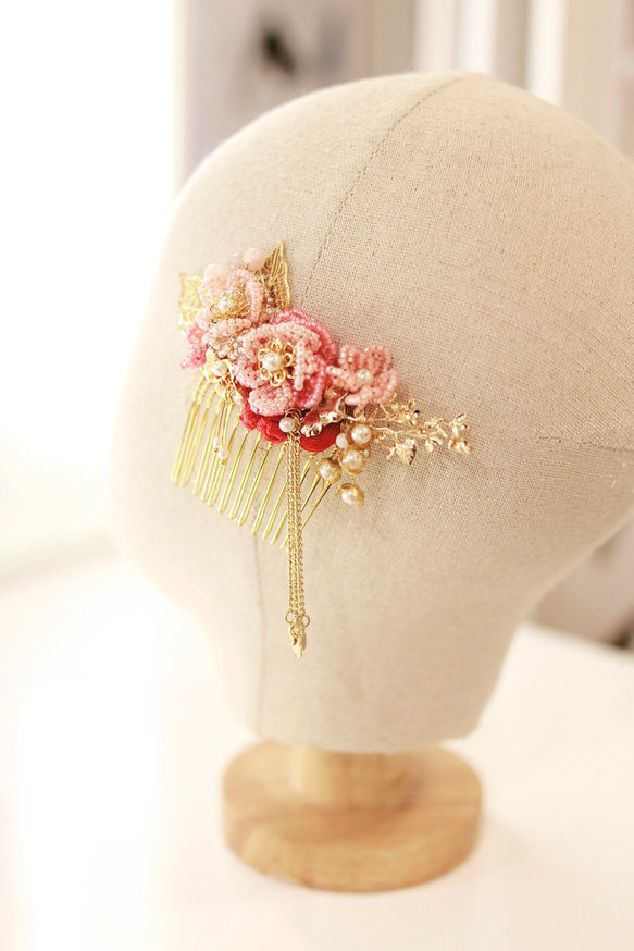 Handmade Beads Bridal Headpiece, Oriental headpiece 華麗新娘中式髮飾 第2張的照片