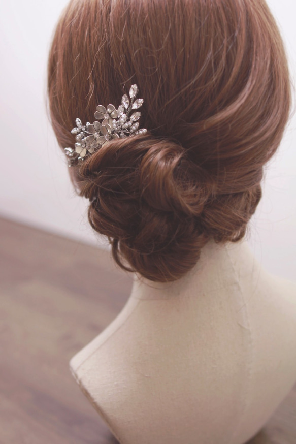 Bridal Headpiece, Rhinestone Haircomb, Flower headpiece,婚紗頭飾 第3張的照片