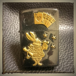 %8 - Alice rabbit Zippo type Oil lighter 1枚目の画像