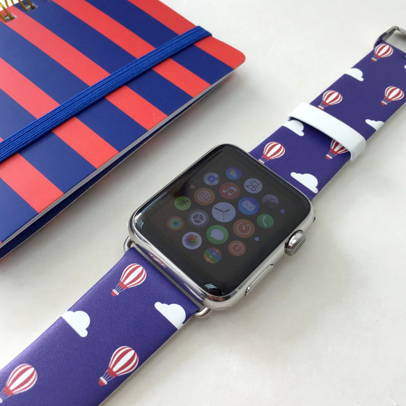 Apple Watch Strap Series 1 & Series 2 真皮手錶帶 更換式蘋果錶帶 - 氫氣球與白雲 第3張的照片