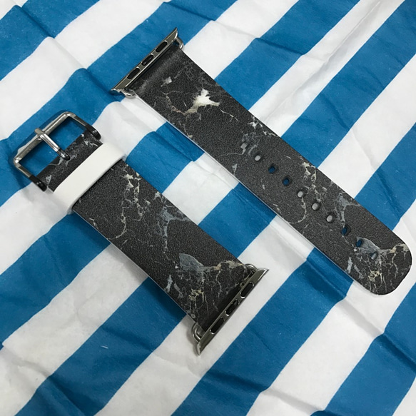 Apple Watch Strap Series 1 & Series 2 真皮手錶帶 更換式蘋果錶帶 - 黑色雲石 第2張的照片