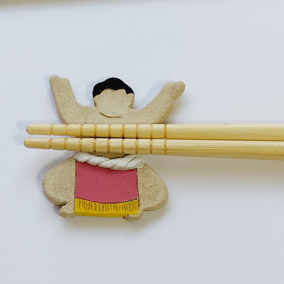 お相撲さんの箸置き　桃 3枚目の画像