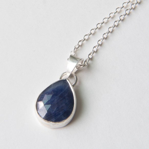 藍寶石純銀墬子 / Sapphire pendant 第2張的照片
