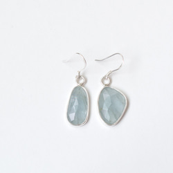 海藍寶不對稱純銀耳環 Aquamarine asymmetric earrings 第1張的照片