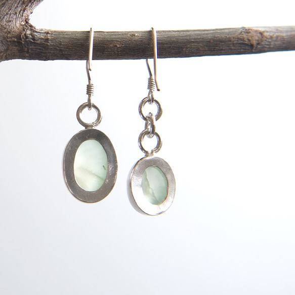 葡萄石純銀耳環 Prehnite silver earrings 第4張的照片