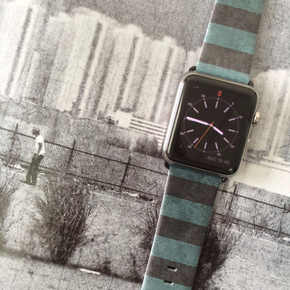 § AppleWatch 38mm / 42mm 真皮手錶帶 蘋果錶帶 § 綠黑間條 第1張的照片