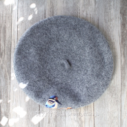 小鳥刺繡貝蕾帽 羽灰#Gray Quill【可改帽色】90%羊毛 貝雷帽/畫家帽/帽子/Beret 第2張的照片