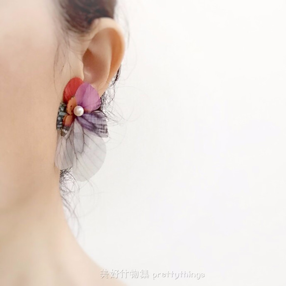 不對稱蝴蝶紗片耳環一對&淡水珍珠925銀耳針式（可改螺旋夾式) pierced or clip-on earring 第5張的照片